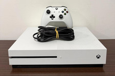 Xbox One S Microsoft Console 500 GB Completa con Cavi e Joystick Originale