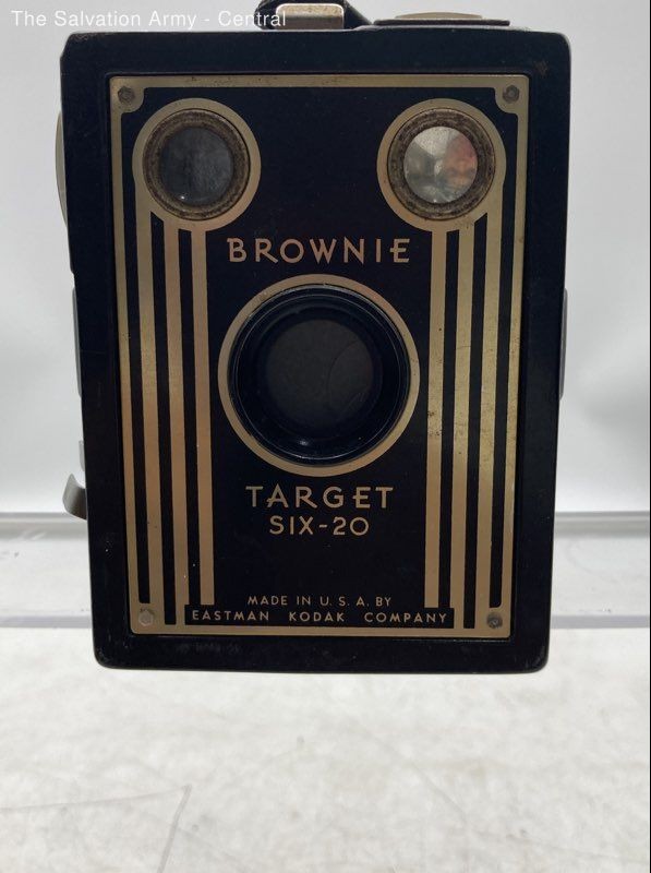 Vintage Eastman Kodak Brownie Target Six-20 Black Gold Box Camera