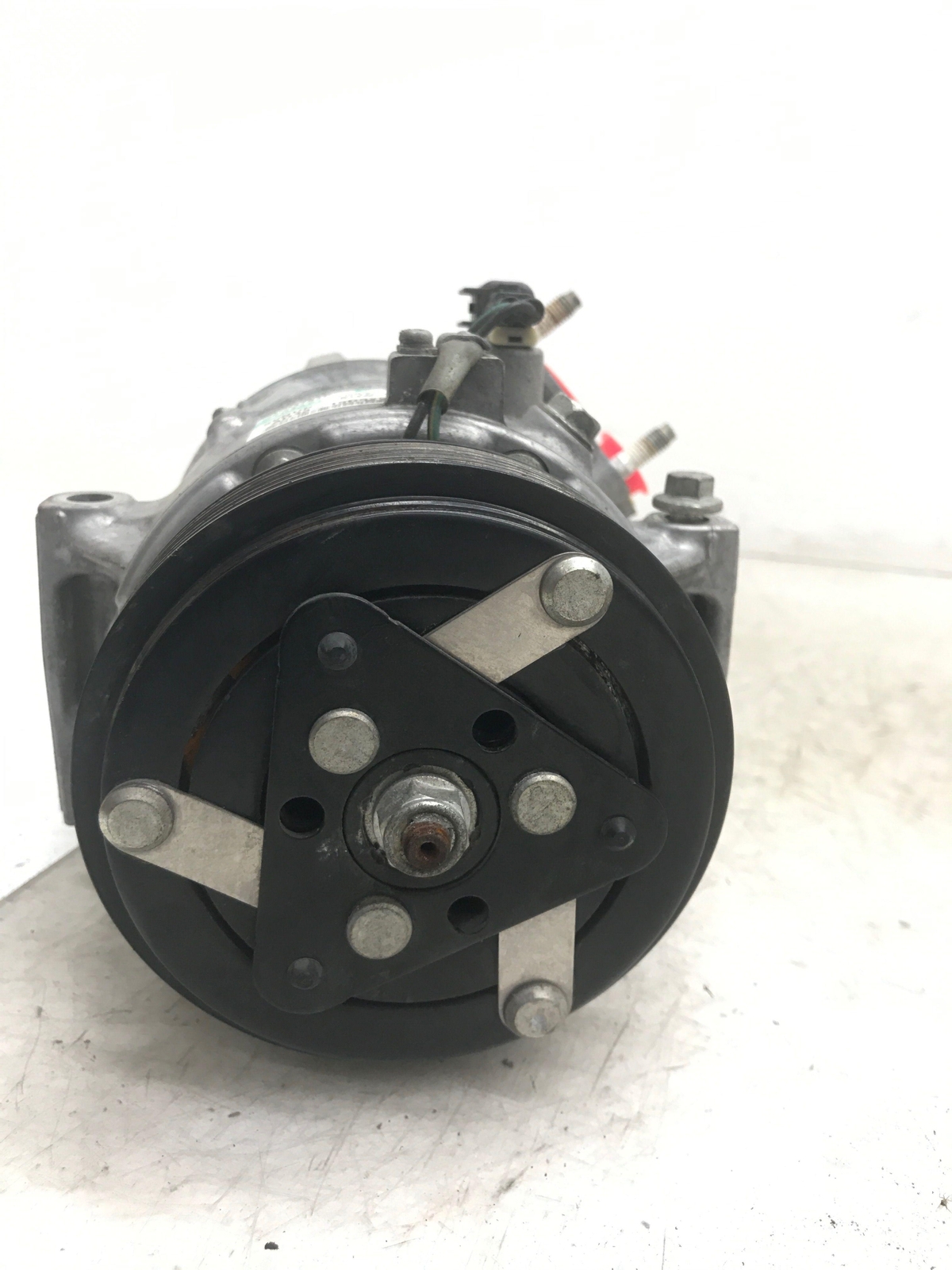 2011-2020 ASTON MARTIN RAPIDE AC AIR COMPRESSOR AD43-19D629-AA OEM