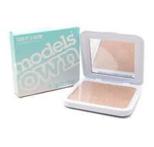 Models Own Sculpt & Glow Highlighter powder. Peach Pearl 02   .19oz