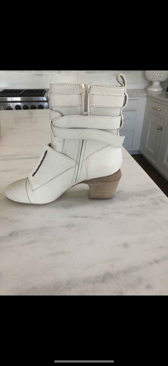最終価格✴︎FENDI ホワイト ソックスブーツ Fendi White Boots | eBay