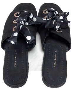 basic black sandals