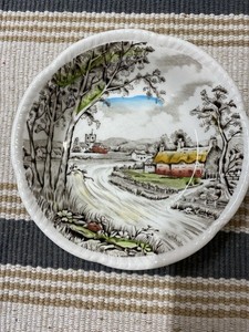 Wood & Sons Country Lane Small bowl.