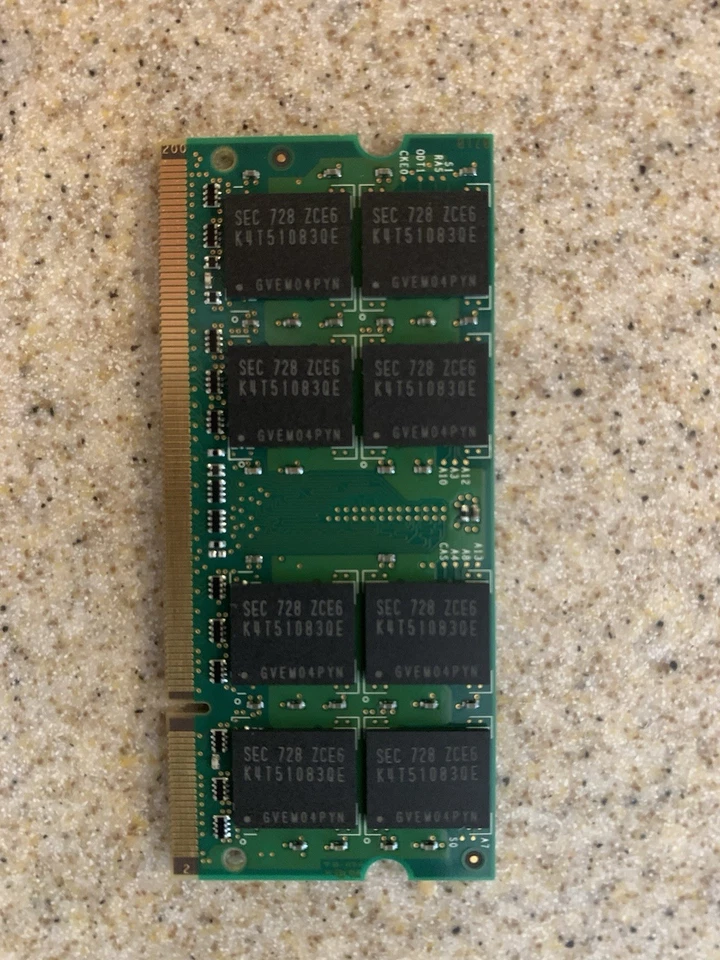 SAMSUNG DDR2 1GB 2Rx8 PC2-5300S-555-12-E3 M470T2953EZ3-CE6 SODIMM LAPTOP MEMORY - Image 2 of 2
