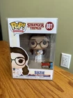 Funko Pop Stranger Things 881 Suzie  New York Comic Con 2019 Fal W Pop Protector