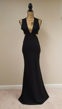 Windsor Black Cross Back Formal Dress