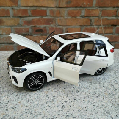 BMW X5 1\18スケールモデルミニカーSUV NOREV Original 1:18 Scale 2019 BMW X5 SUV White Alloy Diecast Car