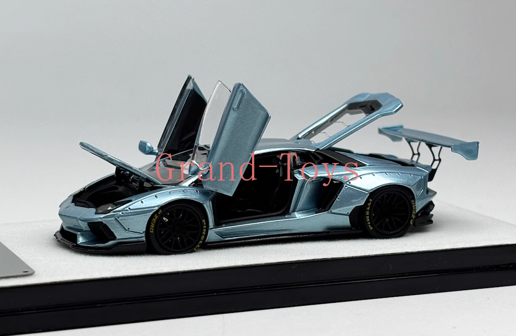 PGM 1:64 Ice Blue LBWK Aventador LP700-4 Sports Model Diecast