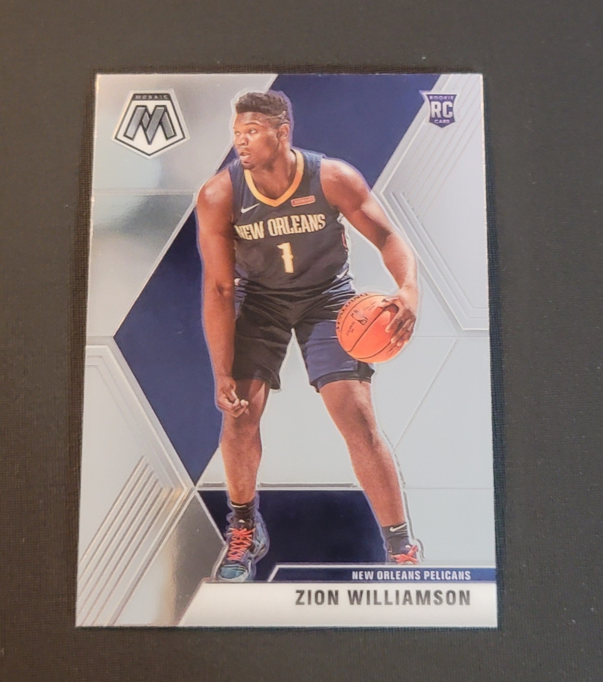 2019-20 Panini Mosaic - Rookies Zion Williamson #209 (RC) 5385