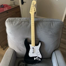 XBox 360 Wireless Fender Stratocaster Rock Band Guitar Model 822153 (250225)