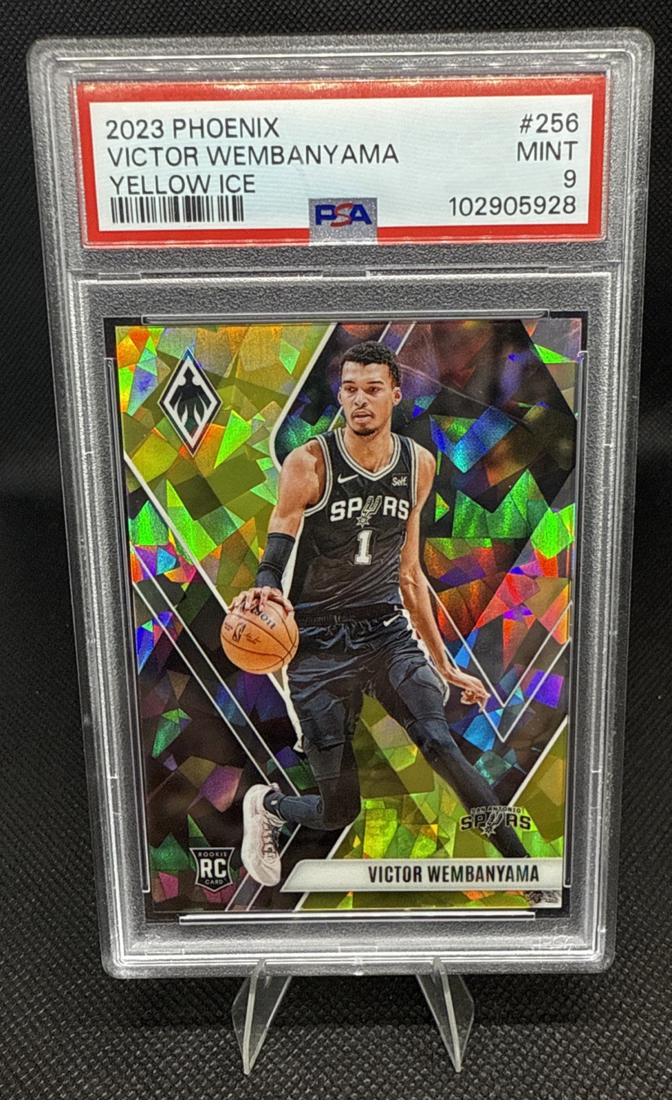 2023 PANINI PHOENIX YELLOW ICE #256 VICTOR WEMBANYAMA 57/175 PSA 9