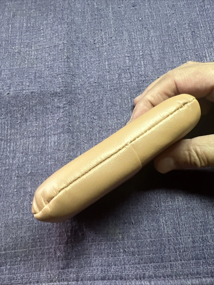 Сменная подушка для Rolex 14.00.01;14.00.08...коробка. Высокое качество!!️ 1 за $19,88 - Изображение 3 из 4