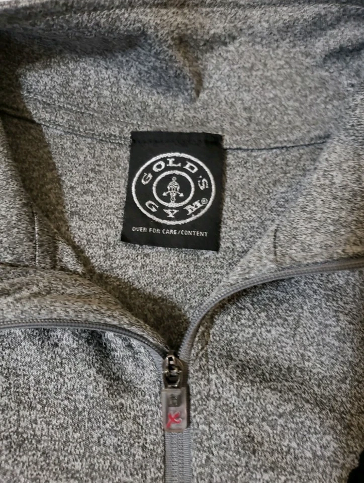 Camisa de manga larga Gold's Golds Gym Silhouette Joe bordada en el pecho para mujer talla M Foto 4 de 4