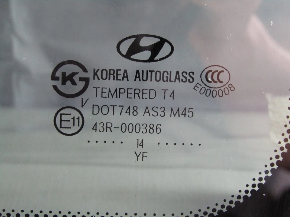 2011-2015  Hyundai Sonata Panoramic Front Sunroof Glass - Image 2 of 4