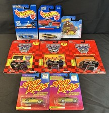 Mixed Lot of 8 Die Cast Cars Hot Wheels Racing Champions NASCAR Street Rebels