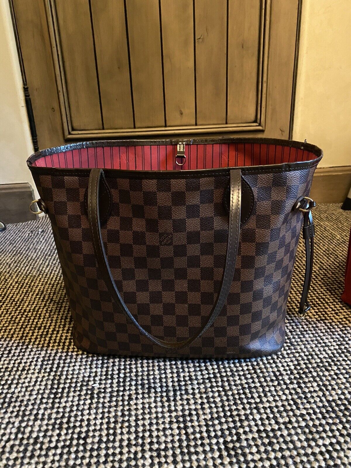 Louis Vuitton Neverfull Damier Ebene MM Cerise Lining - US