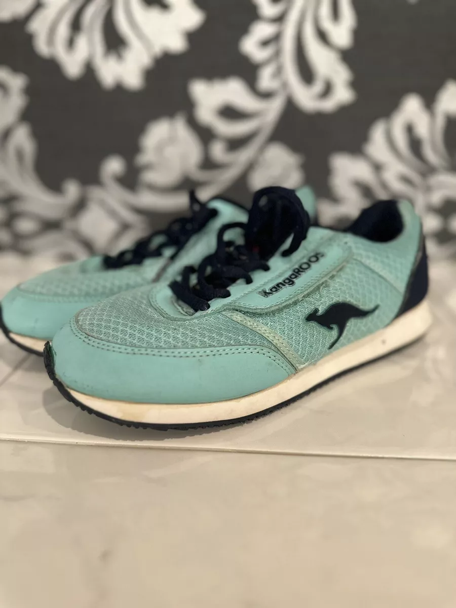 Kangaroo sneakers deals womens