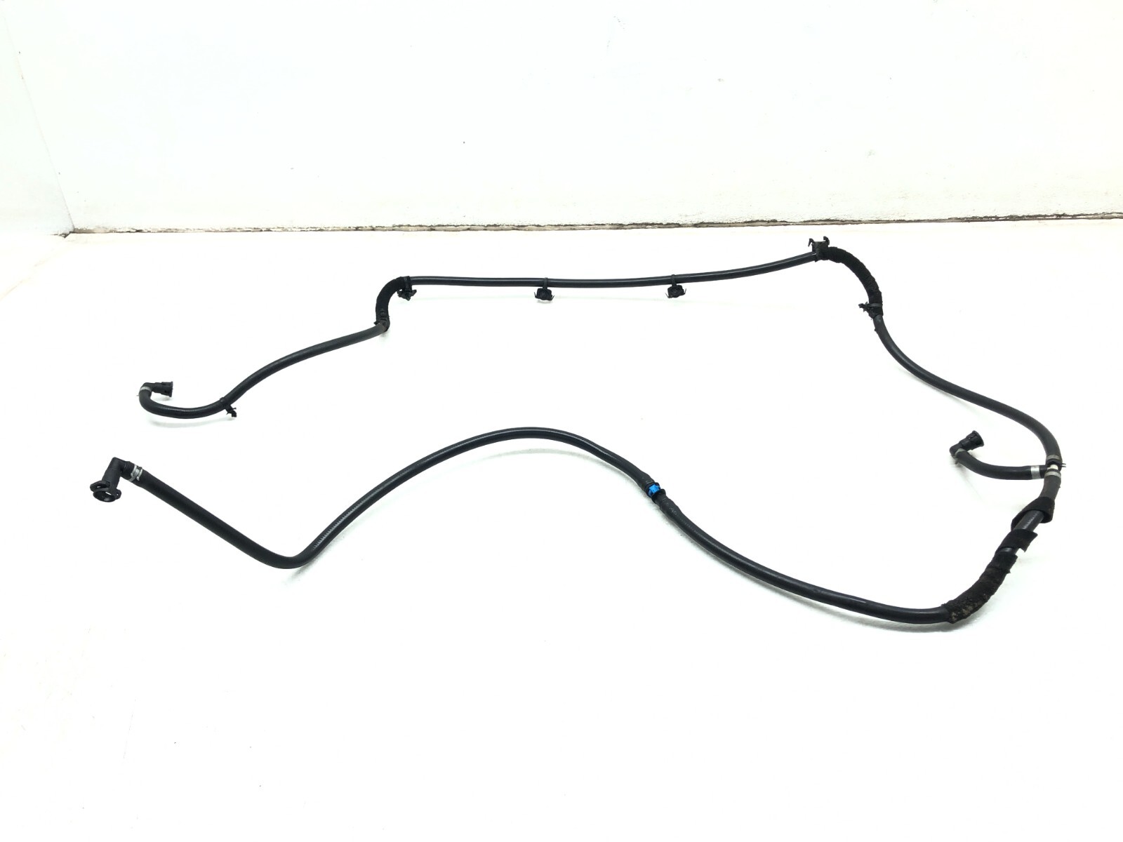 2014-2021 MASERATI QUATTROPORTE HEADLIGHT WASHER HOSE TUBE PIPE OEM
