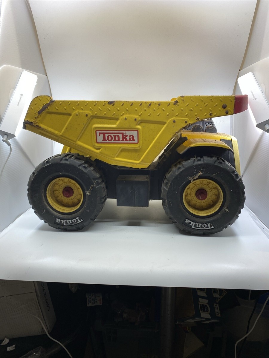 TONKA LARGE 19