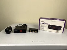 RADIOSHACK UHF Cable Modulator 15-1243 Digital Display HRC IRC RCA Composite