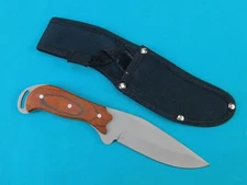 Frost Cutlery Hunting Knife w/ Sheath