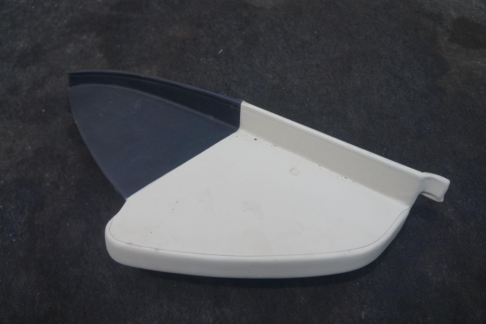 Right Dash End Cap Lateral Cover Trim Panel 51457128812 Rolls Royce Phantom 2004