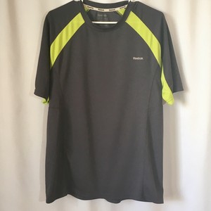 grey athletic shirt