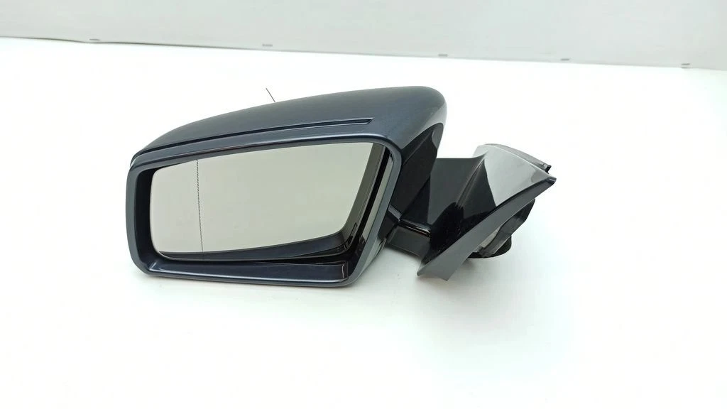 Mercedes-Benz E W212 Left Front door electric wing mirror A3159411 