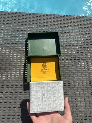 Portefeuille Goyard Saint-Sulpice Bleu – Neuf – Cuir & Toile Goyardine - Photo 1/4