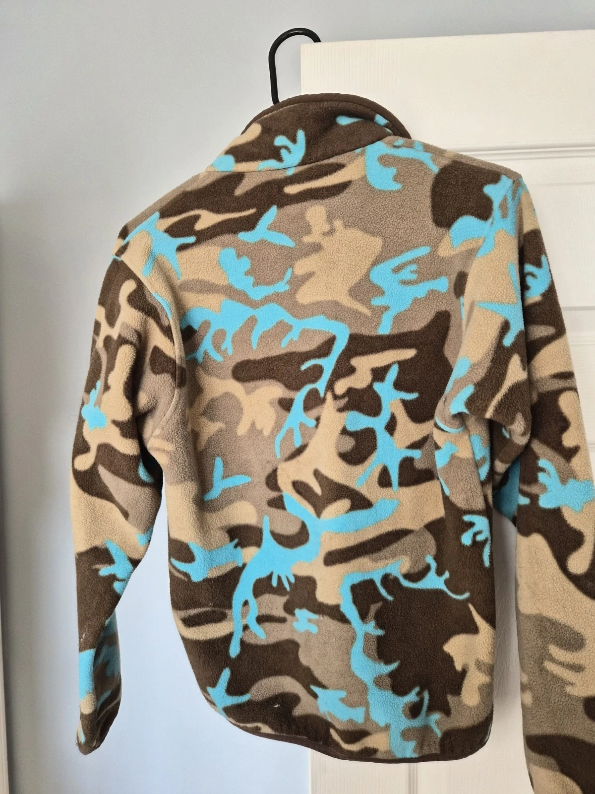 Patagonia Lightweight Synchilla Snap-T Men's Small Forest Camo Howling Turquoise - product detail image 2
