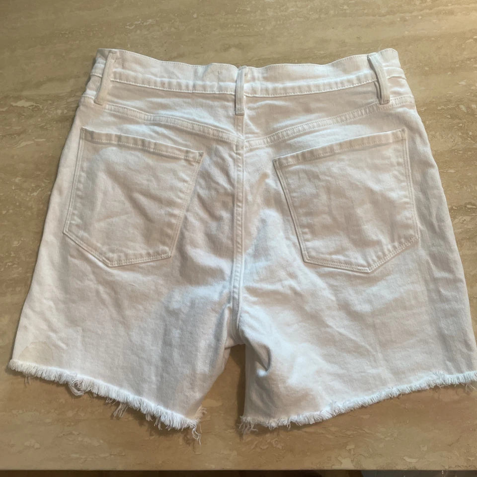 Bermuda jeans Le Tour tamanho 28 cintura alta US$ 198 - Imagem 2 de 4