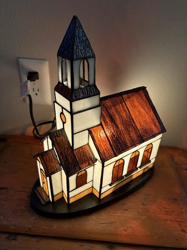 Tiffany Style Lamp Stained Glass Church Table Light Vintage Collectible