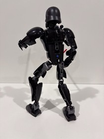 LEGO Star Wars: Kylo Ren (75117) - Missing Cape Parts