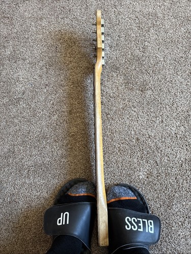 Fender Stratocaster Guitar Neck Serial # CXS 011101126 - Picture 5 of 16