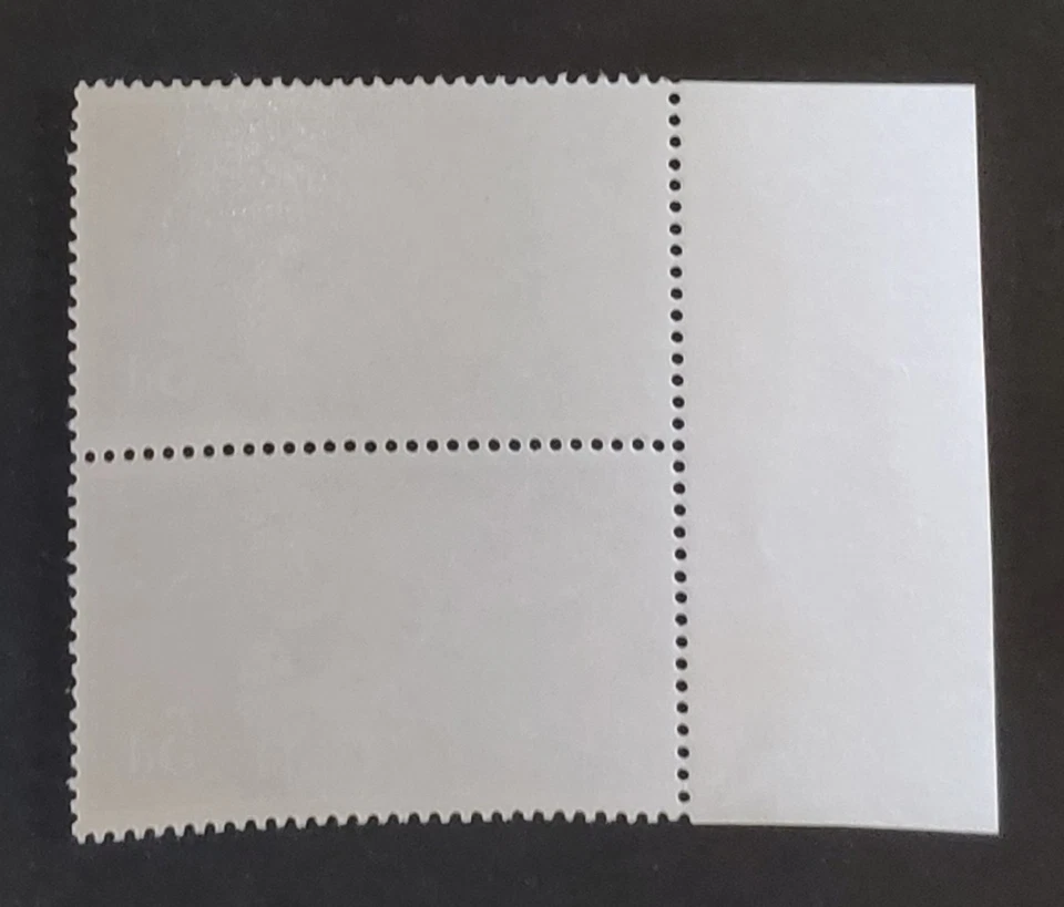 GB. QEII. 1969. ¡ERROR! "IMPERF a través de Margen IZQUIERDO" en Navidad 5d par. MUH. Foto 3 de 3