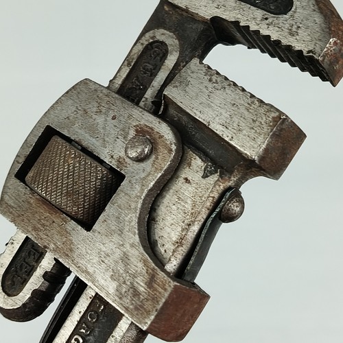 Used Genuine Santo Vintage Pipe Wrench 10 Inch Opens 2 1/4" Rare - Picture 8 of 20