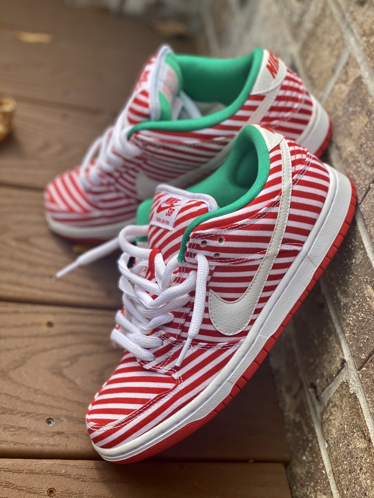 nike sb candy cane