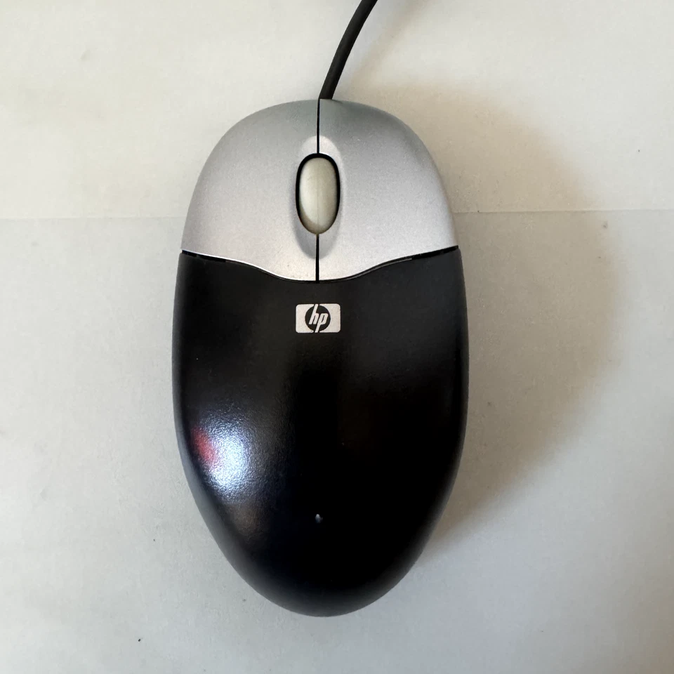 HP M-SBF96 Optical Scroll Wheel Wired PS/2 Mouse 3 Button Black & Silver Vintage - Image 2 of 4