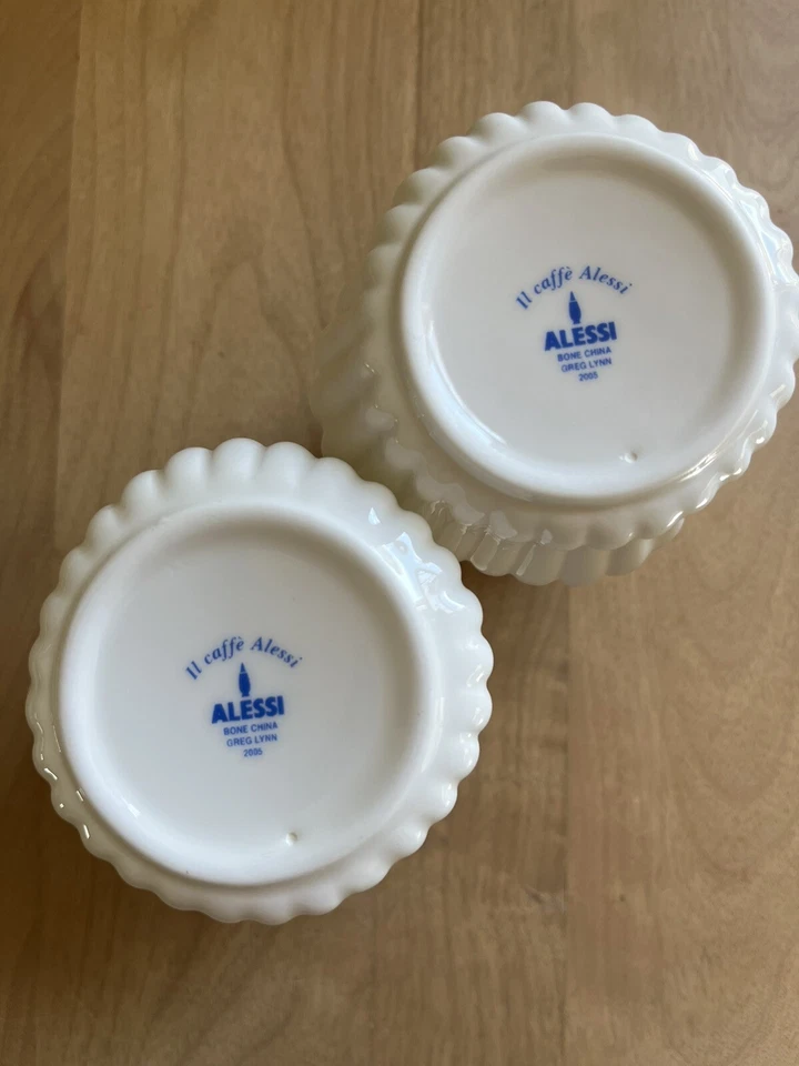 Alessi Cafe 2 件套浓缩咖啡莫卡杯由 Greg Lynn Exc Cond 设计 — 第 2/4 张图片