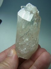 3" TOP NOTCH CATHEDRAL QUARTZ  CRYSTAL  WITH BABIES ON ITS HEAD! BRAZIL LY 481