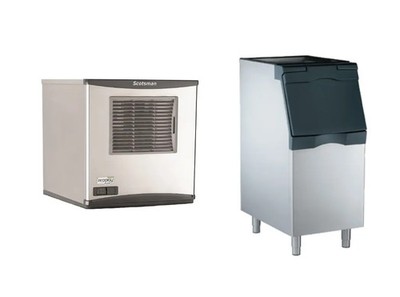 Scotsman Prodigy Plus 456lb Air CooIed Nugget Ice Machine & 370lb Bin
