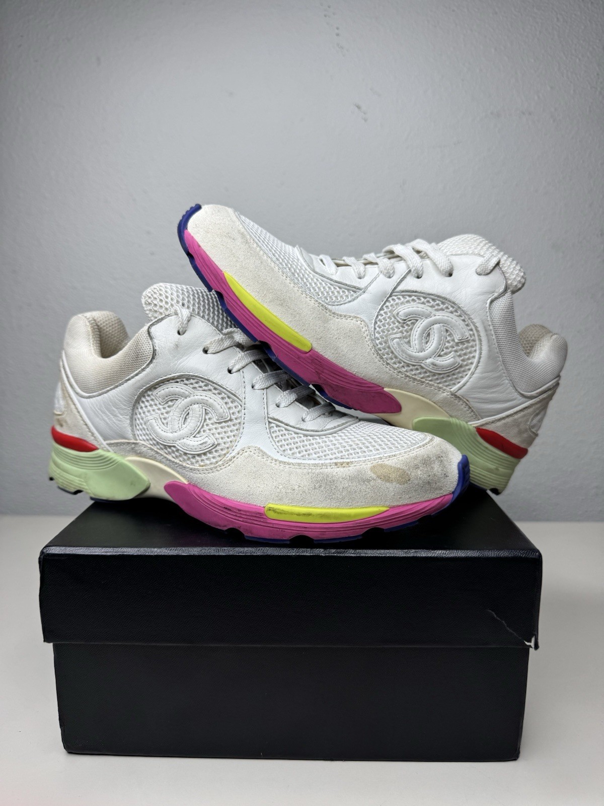 Chanel G26582 White Multicolor Trainers Sneakers Size 37 1/2 / US 7 Rare - Used