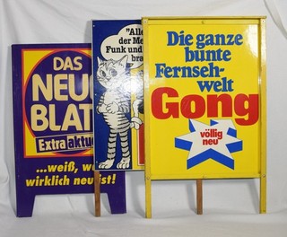 alte KIOSK ZEITSCHRIFTEN SCHILDER Reklame Werbung 60er 70er Zeitung TV Magazine