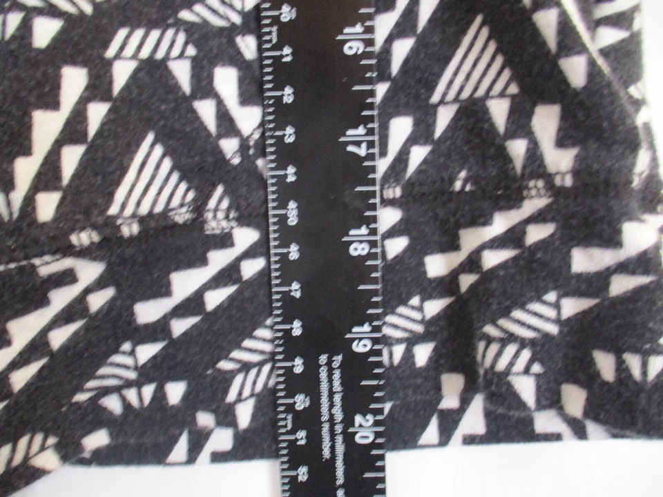 SO Pequeña Chaqueta Geométrica Cremallera Completa Ligera con Capucha Manga Larga Foto 4 de 4