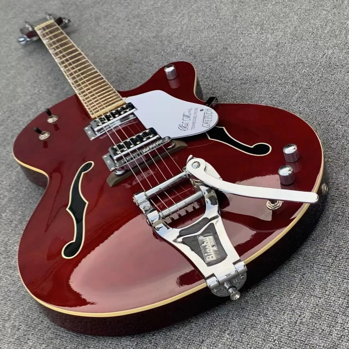Custom Red Wine Falcon Jazz Electric Guitar Semi Hollow Body B700