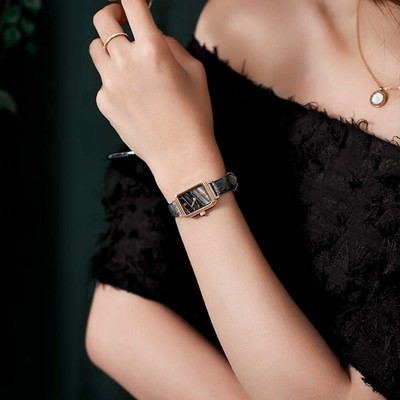 Malachite Green Textured Dial Women's Small Watch with Comfortable Strap