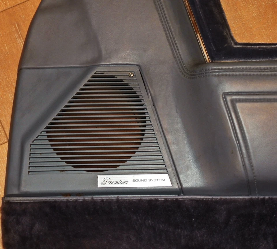 Lincoln Continental 1982 1983 OEM panel de puerta delantera lado del pasajero - azul Foto 3 de 4