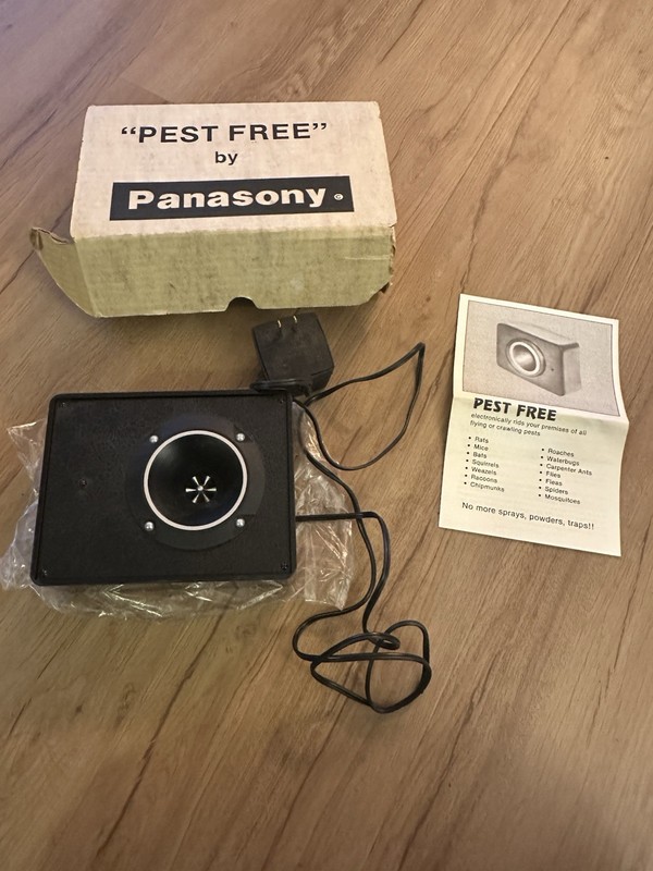 VINTAGE PEST FREE BY PANASONY