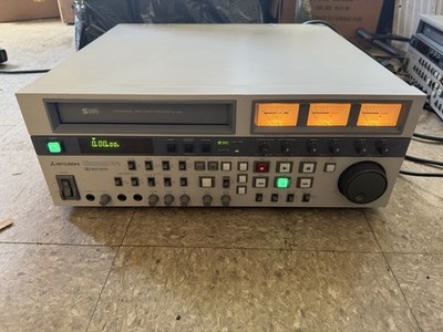 Rare Mitsubishi BV-2000 Diamond Pro VHS Video Cassette Recorder