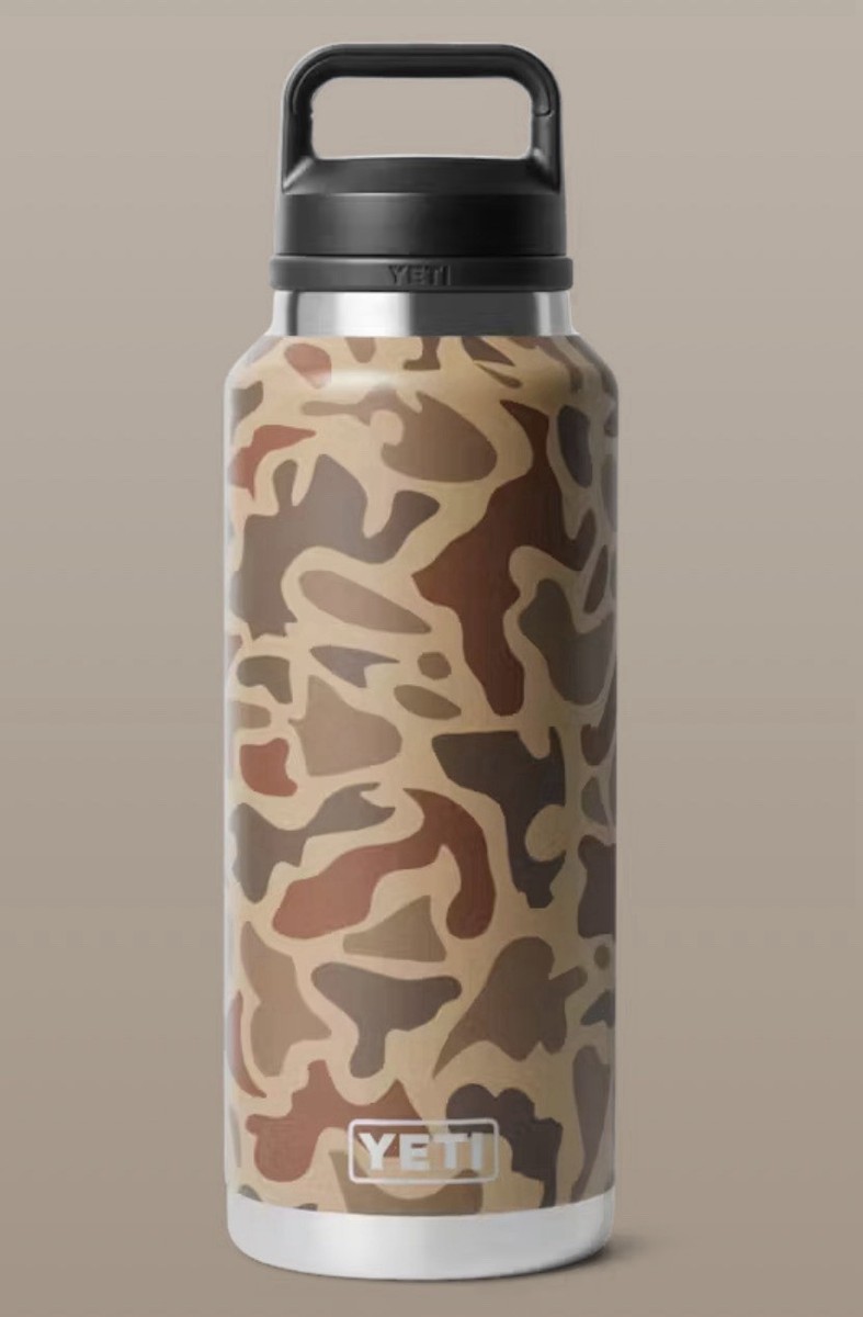 YETI Rambler 46 oz Wetlands Camo Bottle W/Chug Cap 🦆Limited